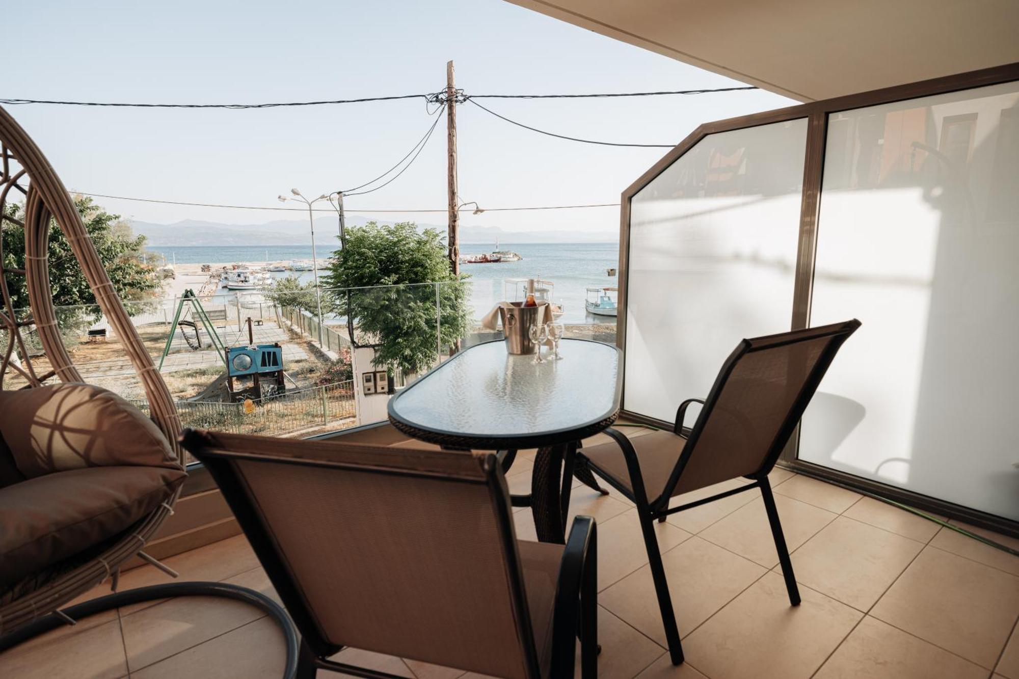Filippos Apartments Amarynthos Eksteriør billede