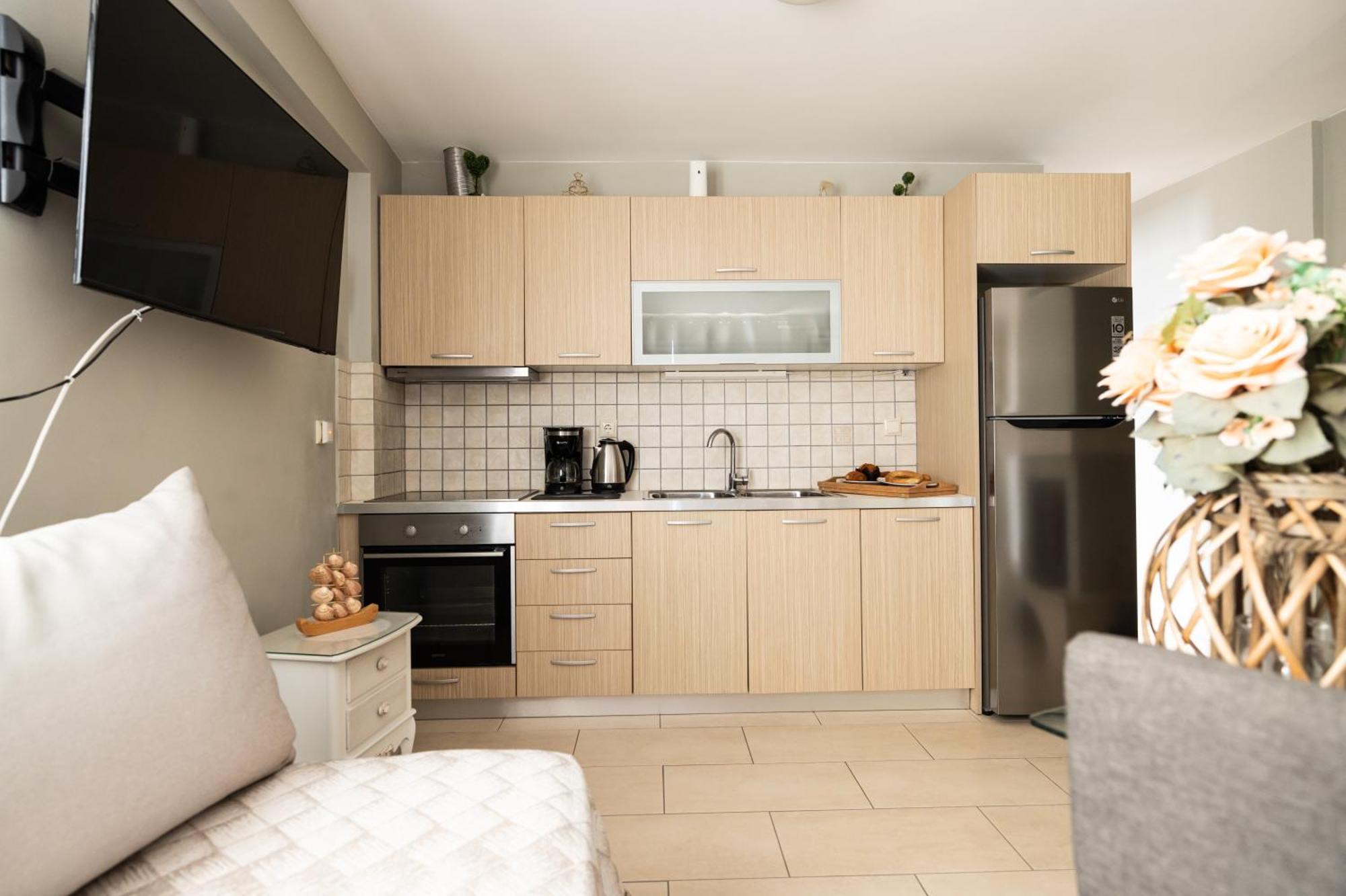 Filippos Apartments Amarynthos Eksteriør billede