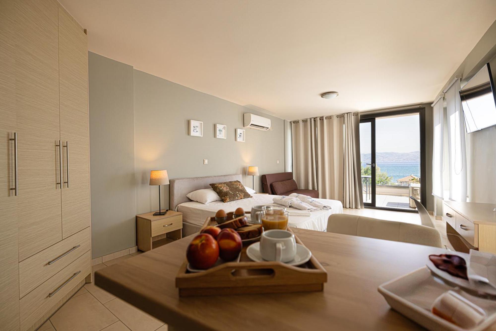 Filippos Apartments Amarynthos Eksteriør billede