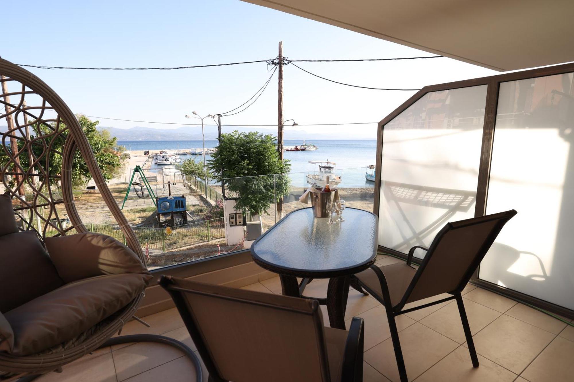 Filippos Apartments Amarynthos Eksteriør billede